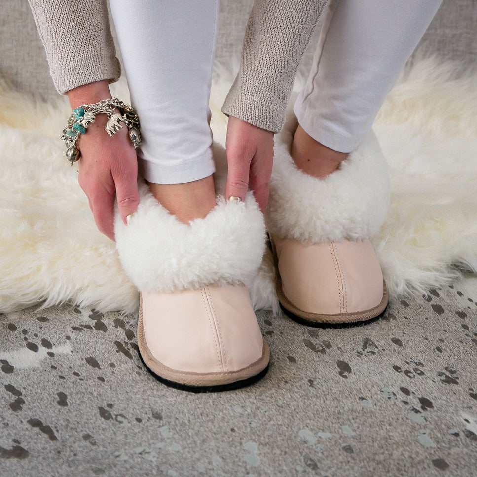 Cosy Shepherd | Ballet Pink | Leather