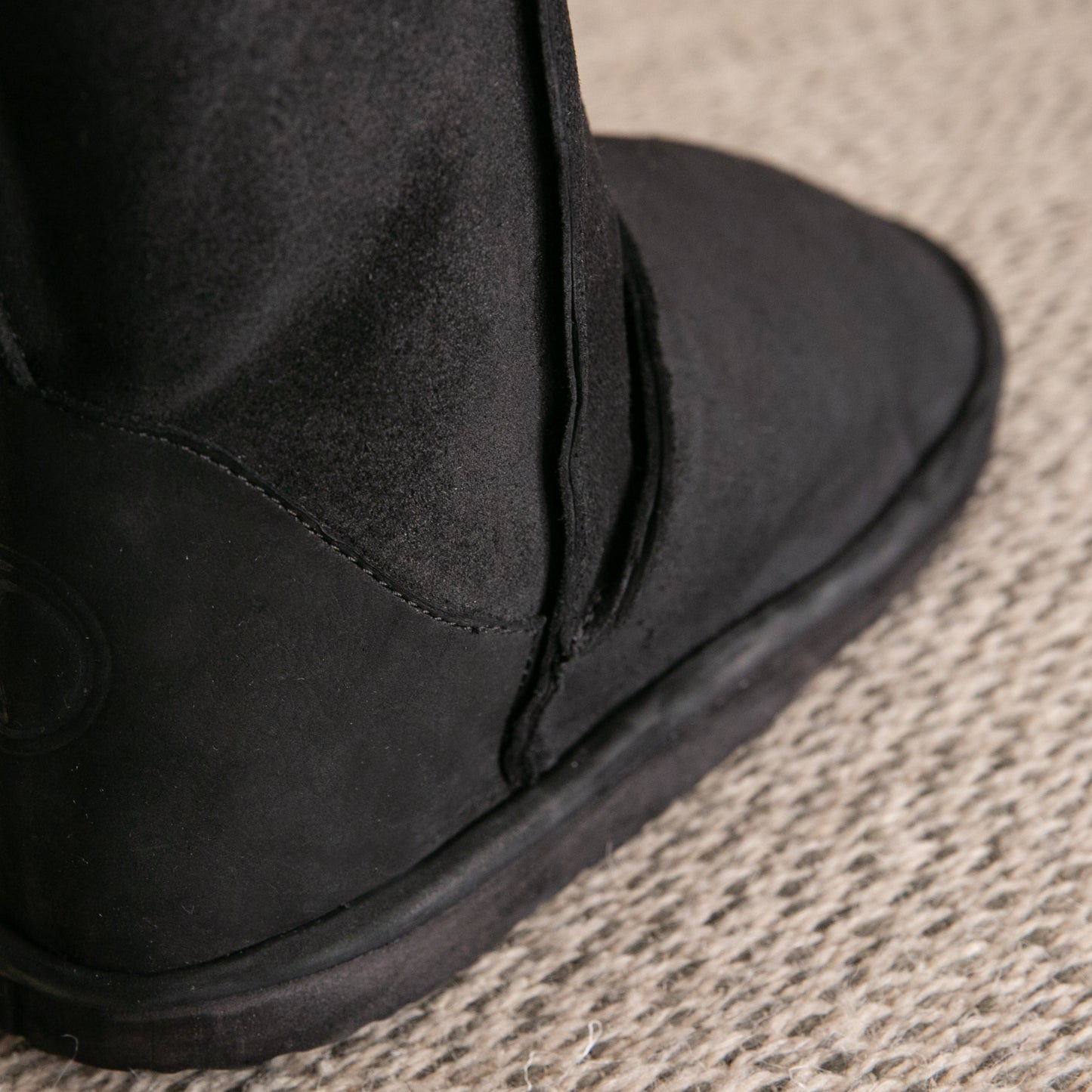 MADE TO ORDER | Hugg Boots | Mid-Calf | Black | Sheepskin & Suede Boots