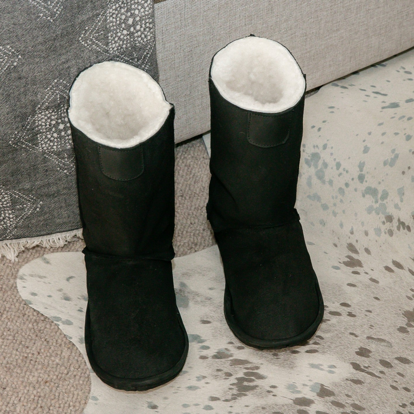 MADE TO ORDER | Hugg Boots | Mid-Calf | Black | Sheepskin & Suede Boots