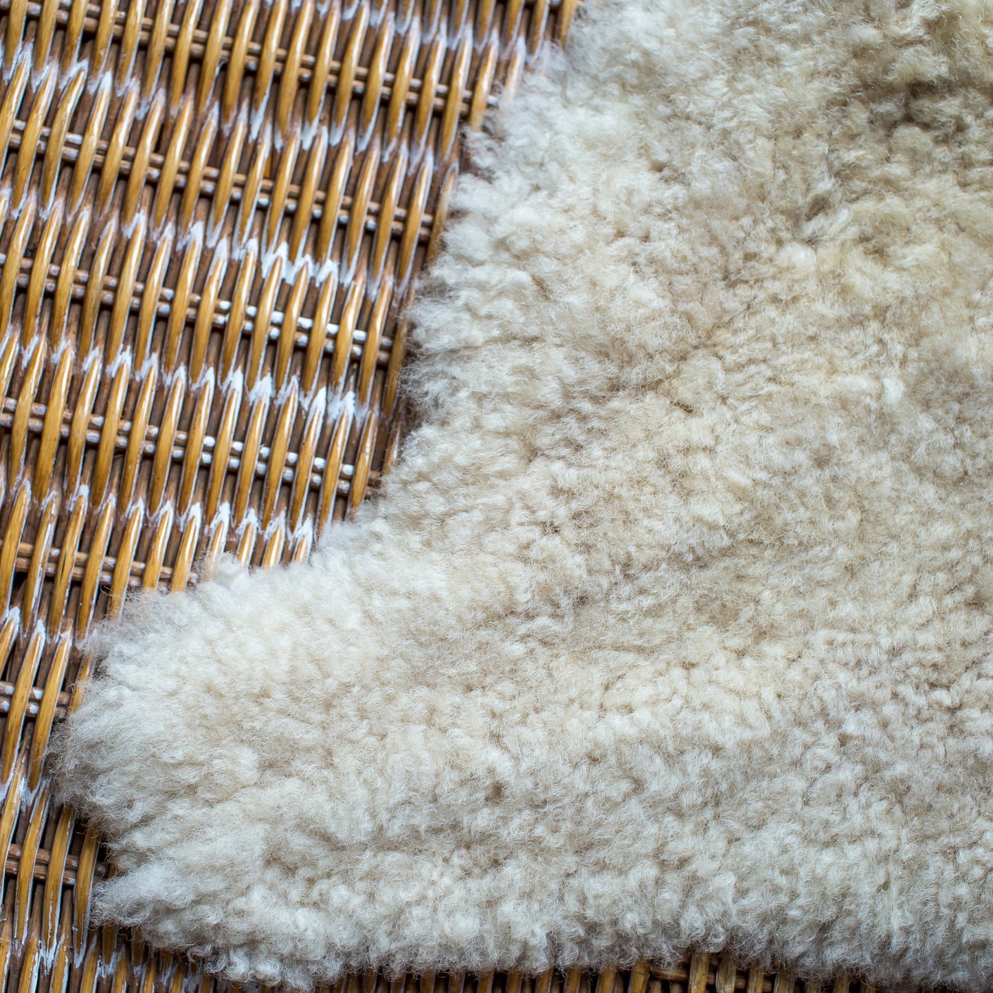 Sheepskin For Pets | Natural