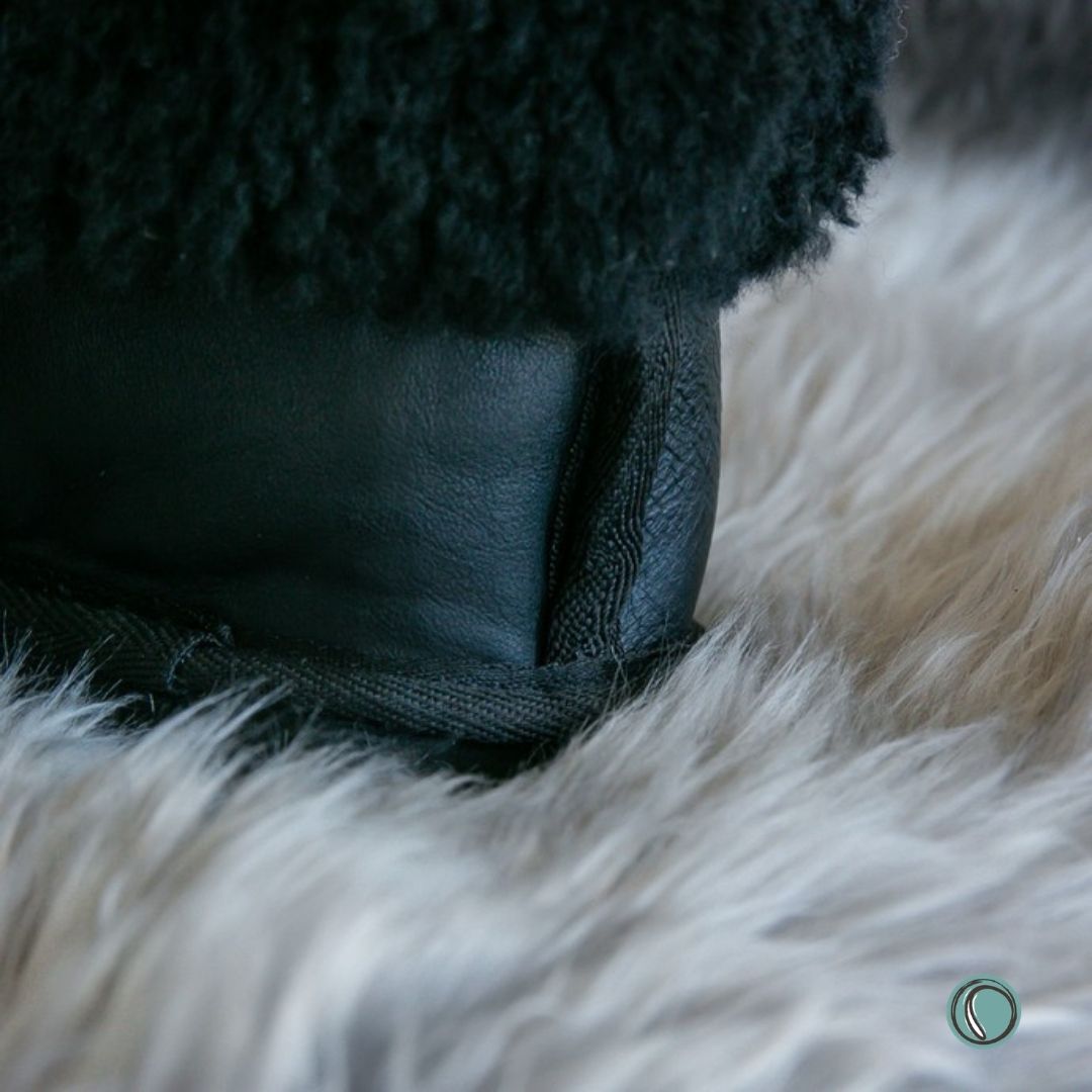 Cosy Shepherd Slippers | Black | Leather & Sheepskin