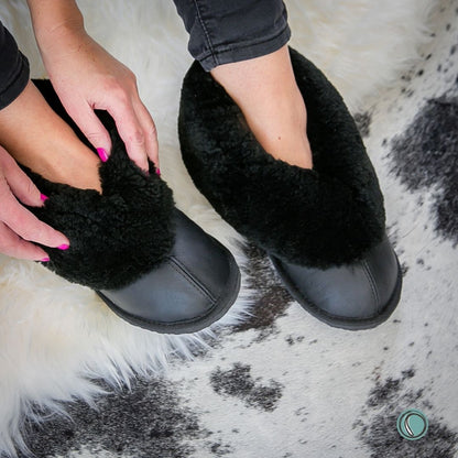 Cosy Shepherd Slippers | Black | Leather & Sheepskin