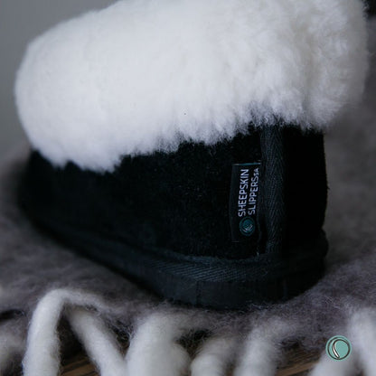 Cosy Shepherd Slippers | Black | Suede & Sheepskin