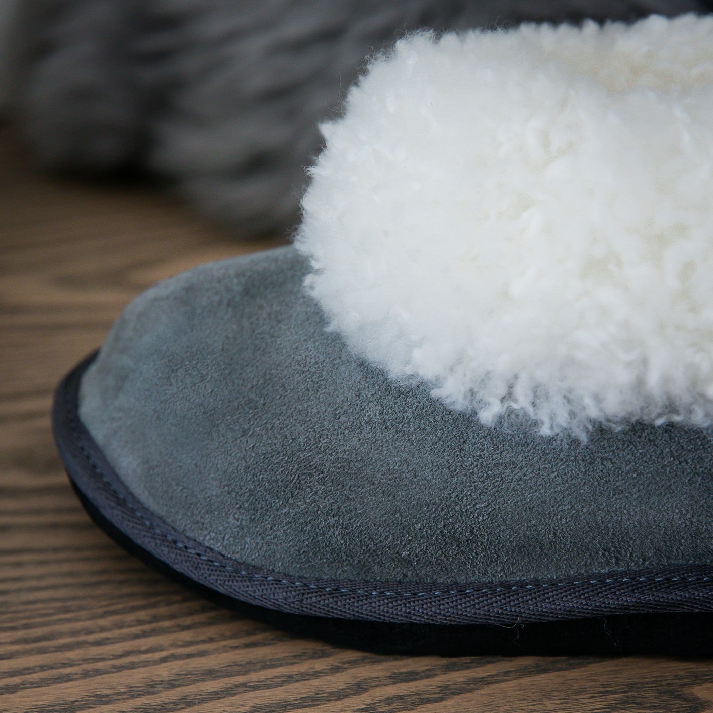 Cosy Shepherd | Charcoal | Suede