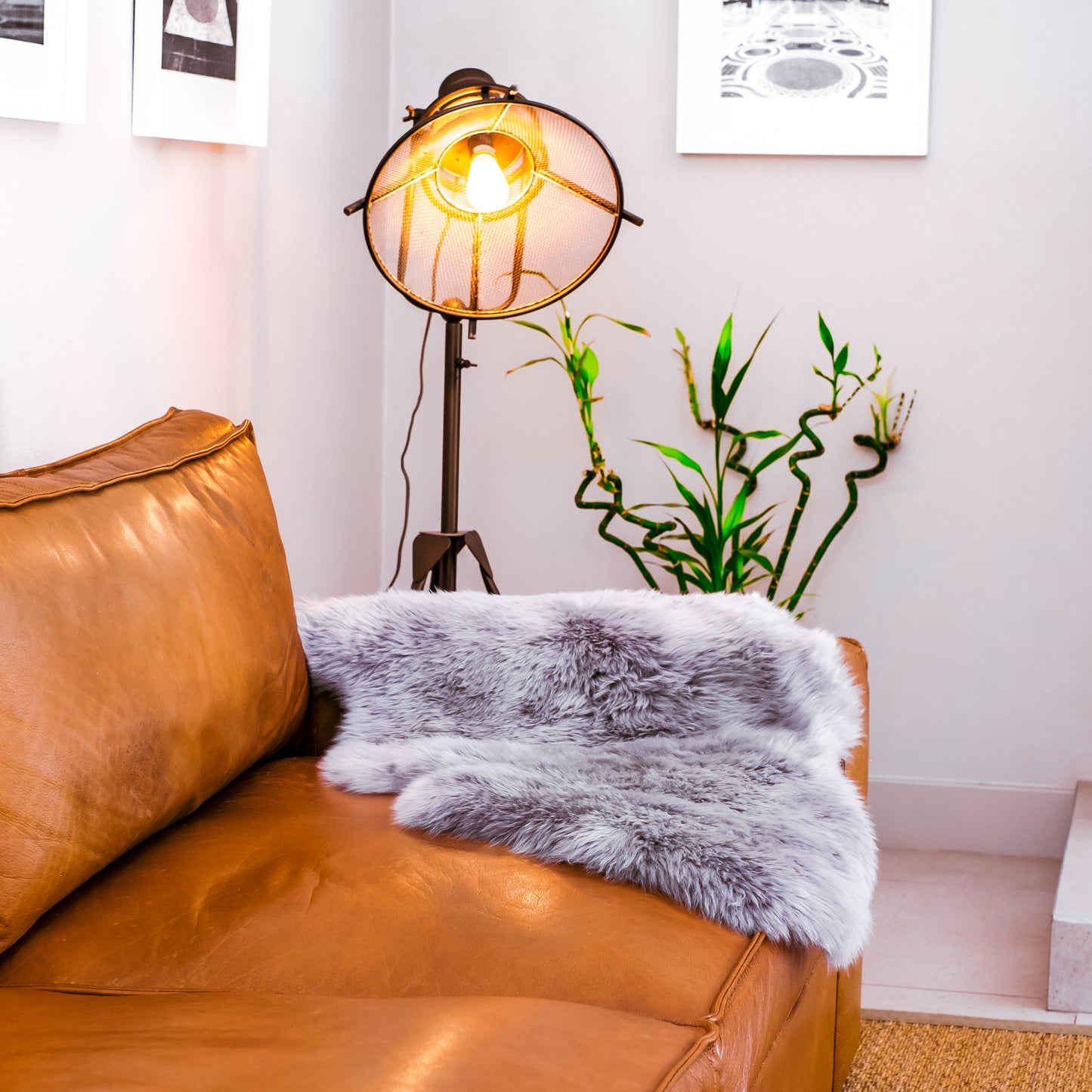 Long Wool Sheepskin | Light Grey