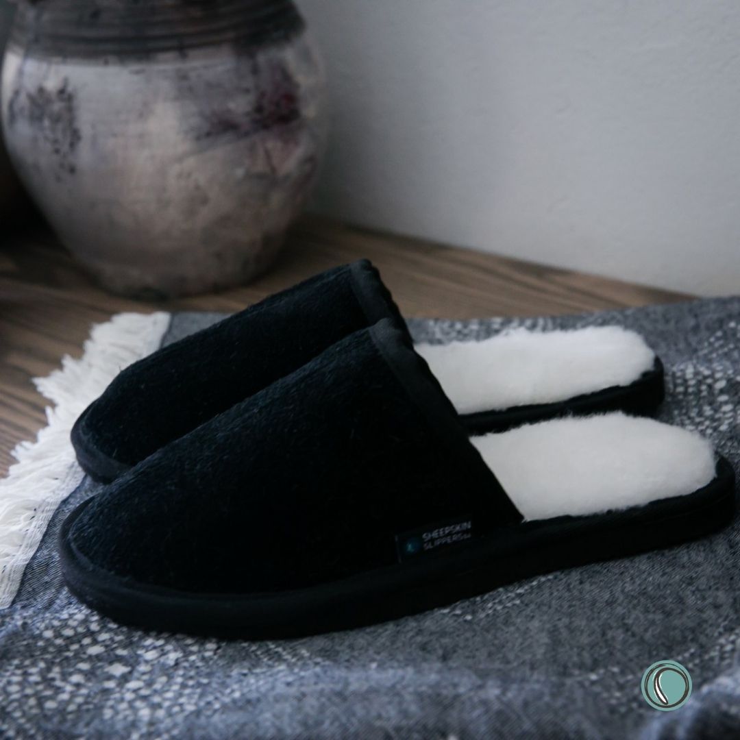 Mule Binding Collar Slippers | Slip-On | Black | Suede & Sheepskin