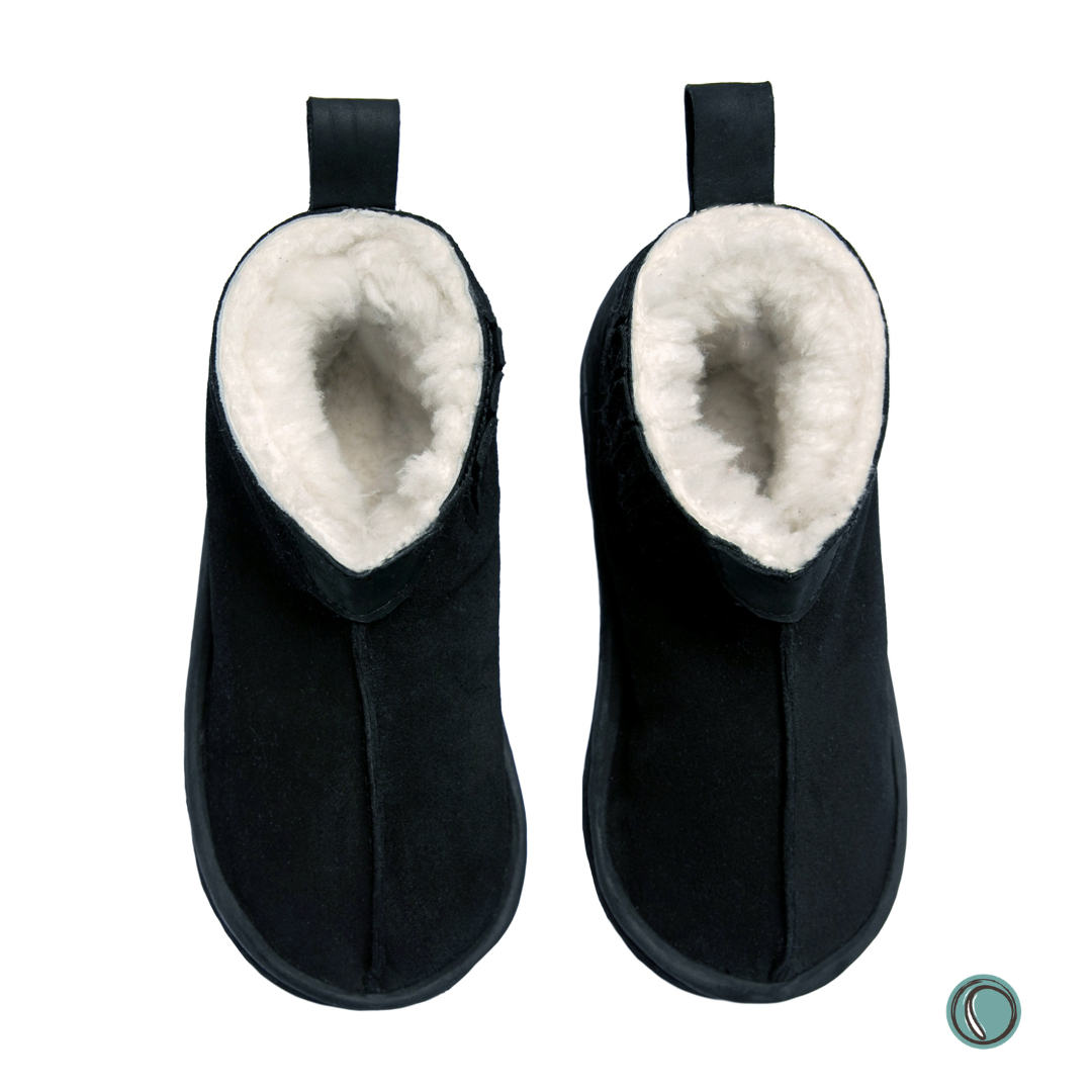 Shushu Ankle Boots | Black | Sheepskin & Suede
