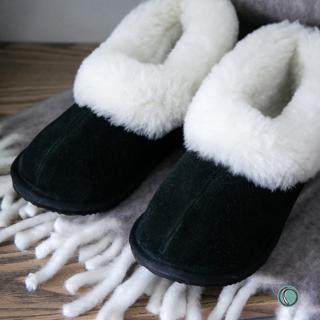 Cosy Shepherd Slippers | Black | Suede & Sheepskin