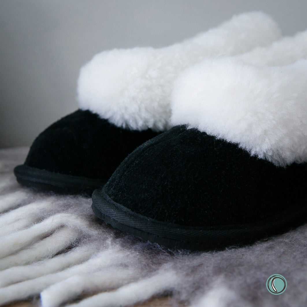 Cosy Shepherd Slippers | Black | Suede & Sheepskin