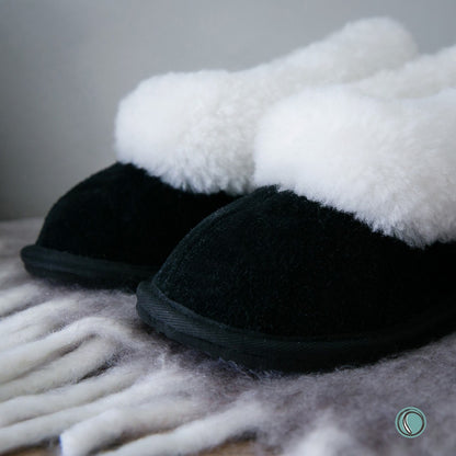 Cosy Shepherd Slippers | Black | Suede & Sheepskin