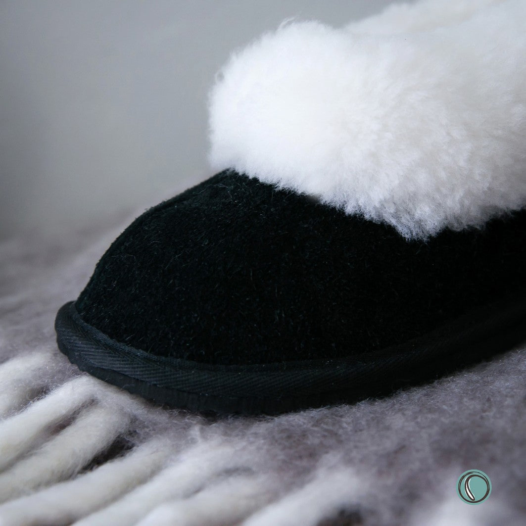 Cosy Shepherd Slippers | Black | Suede & Sheepskin