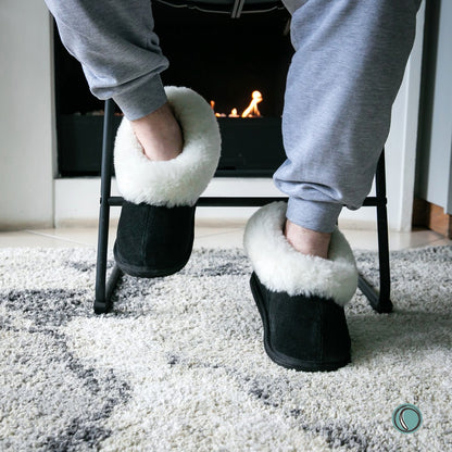 Cosy Shepherd Slippers | Black | Suede & Sheepskin
