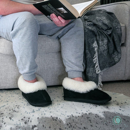 Cosy Shepherd Slippers | Black | Suede & Sheepskin