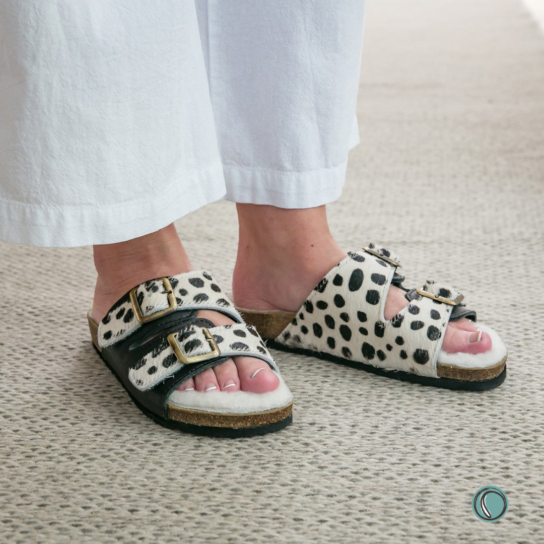 Sale | Size 6 | Flockie Sheepskin Cork Sandals | Slip-On | Polka Dots On White Leather