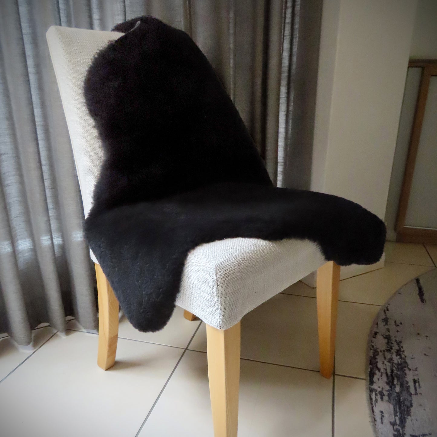 1st-Grade Merino Sheepskin | Black