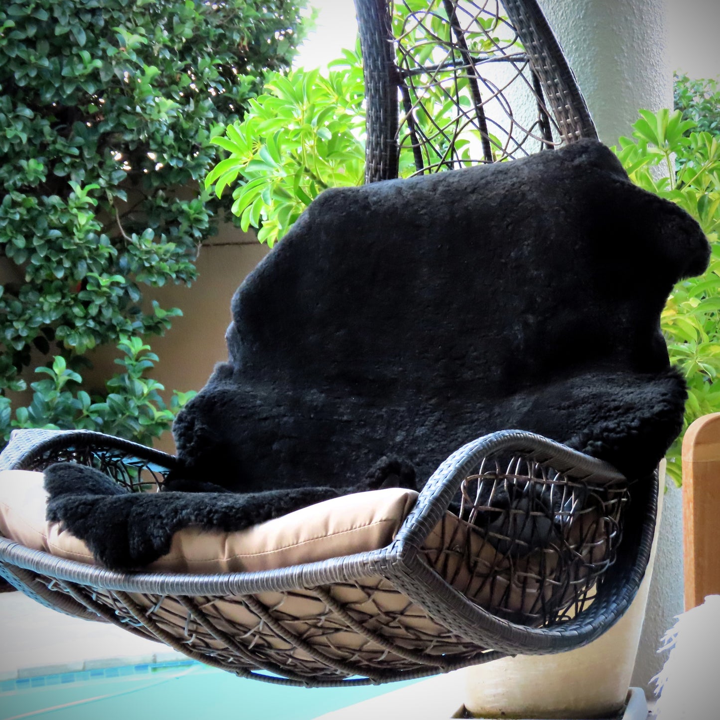 1st-Grade Merino Sheepskin | Black