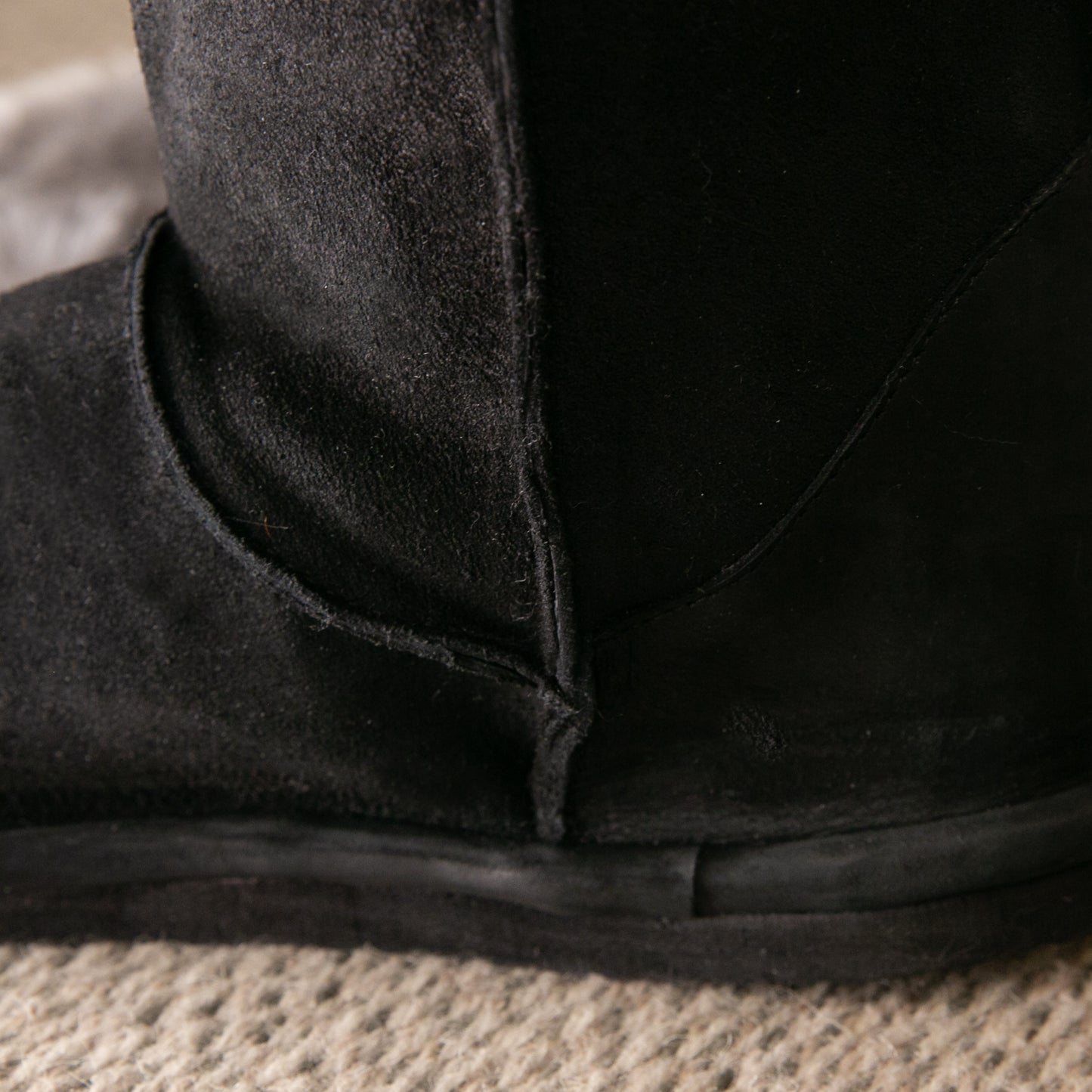 MADE TO ORDER | Hugg Boots | Mid-Calf | Black | Sheepskin & Suede Boots
