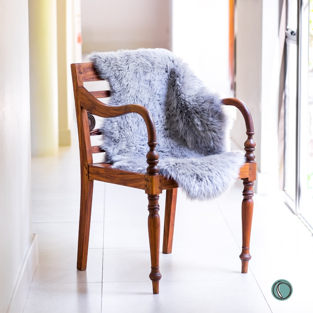 Long Wool Sheepskin | Light Grey