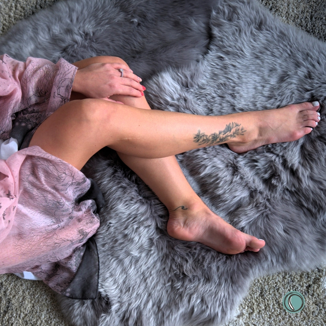 Long Wool Sheepskin | Light Grey