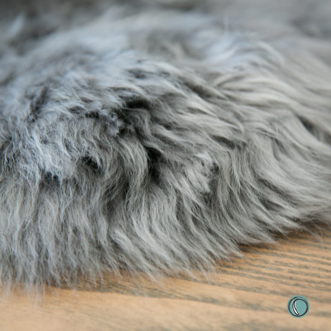Long Wool Sheepskin | Light Grey