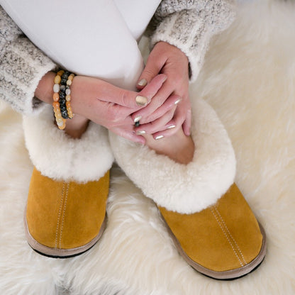 MADE TO ORDER | Cosy Shepherd | Mustard | Suede