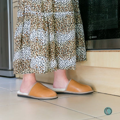 Mule Binding Collar Slippers | Slip-On | Toffee | Leather & Sheepskin